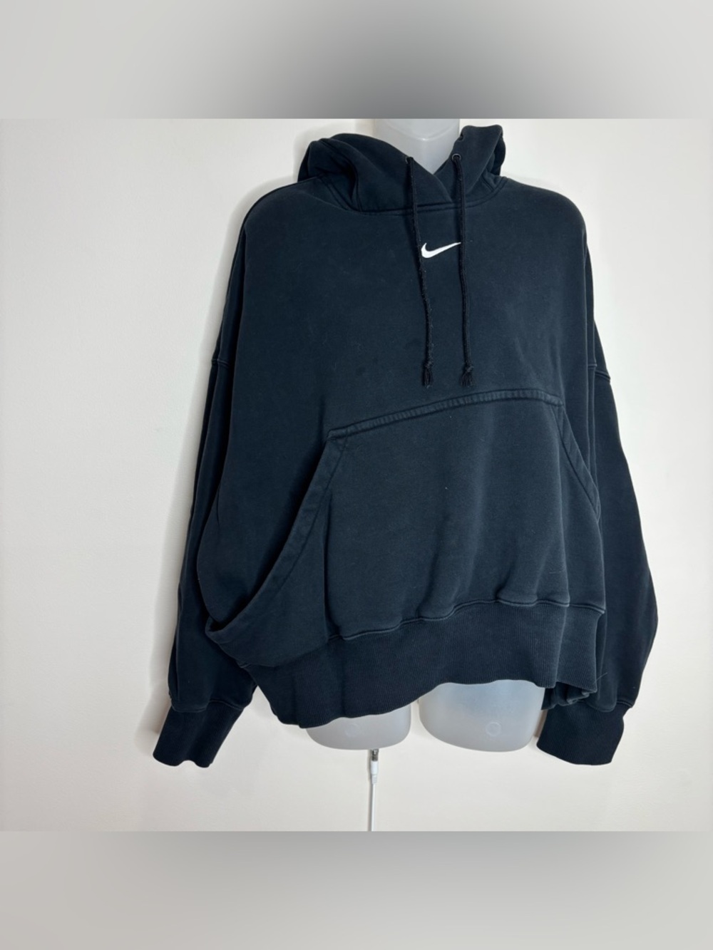 Nike Black Pullover Hoodie Center White Swoosh Oversized Boxy large sweatshirt